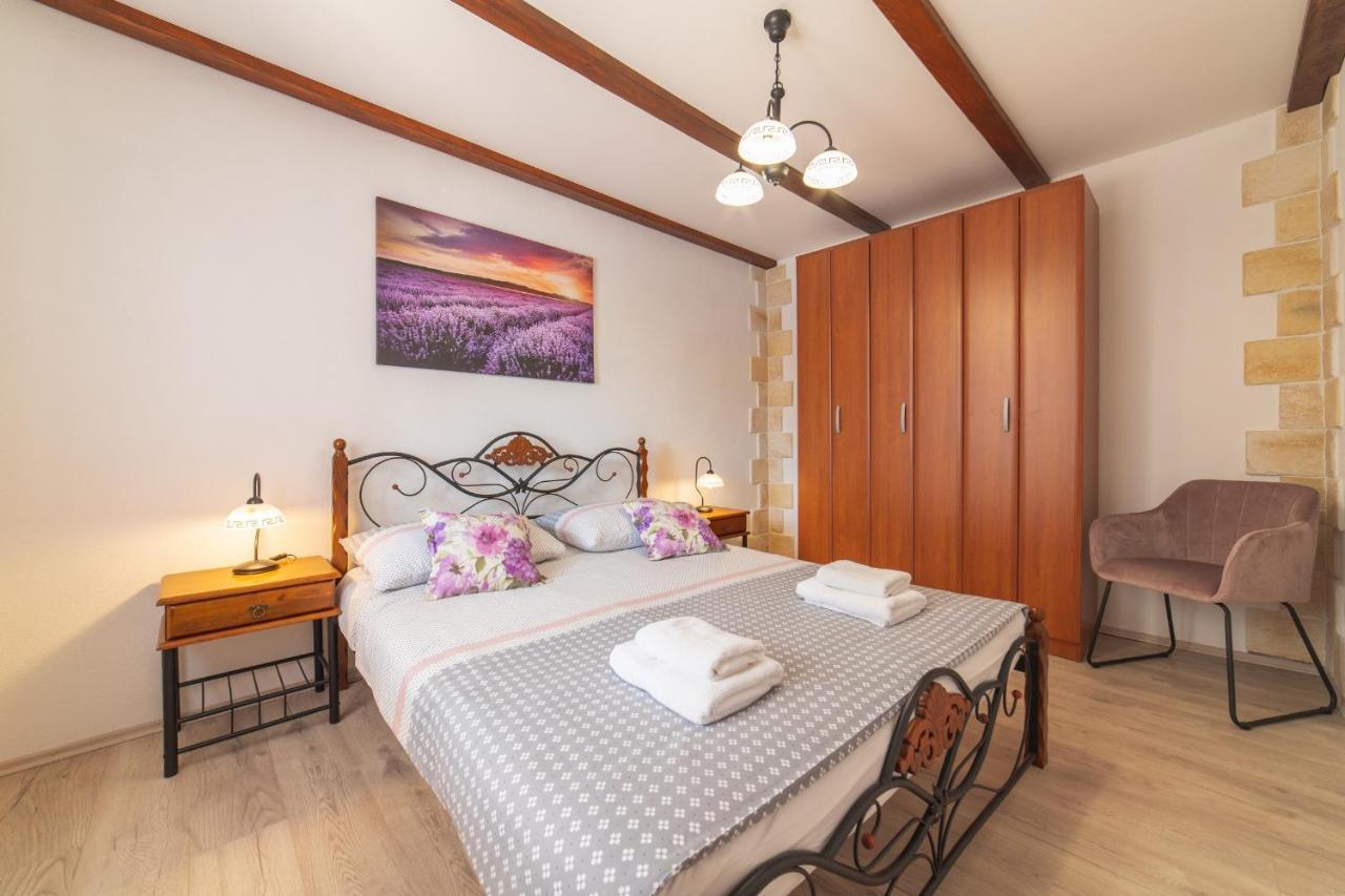 Holiday Home Sego With Private Pool Veliki Brocanac 외부 사진