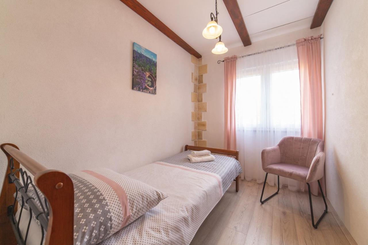 Holiday Home Sego With Private Pool Veliki Brocanac 외부 사진